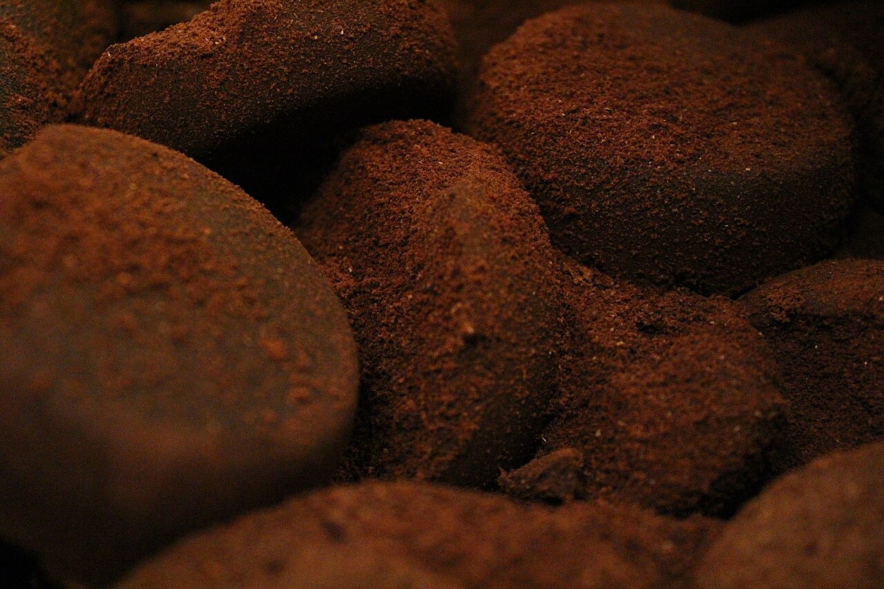 Espresso Grind Size: The Difference Between Sour, Perfect, and Burnt in a Single Turn of the Dial